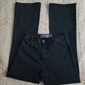 🌻B1G2📚NYDJ black bootcut jeans